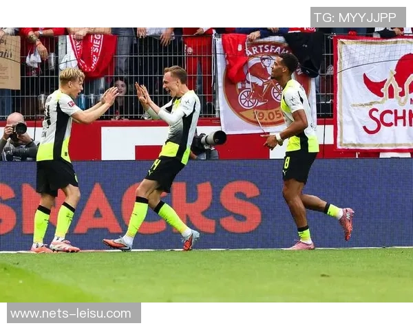 德甲精彩对决莱比锡主场迎战美因茨全力争胜 德甲精彩对决莱比锡主场迎战美因茨全力争胜